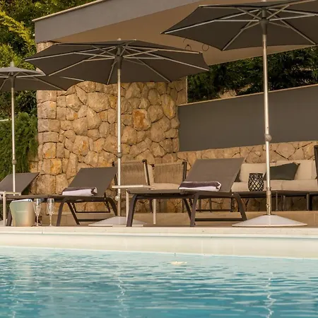 Agave Villa *